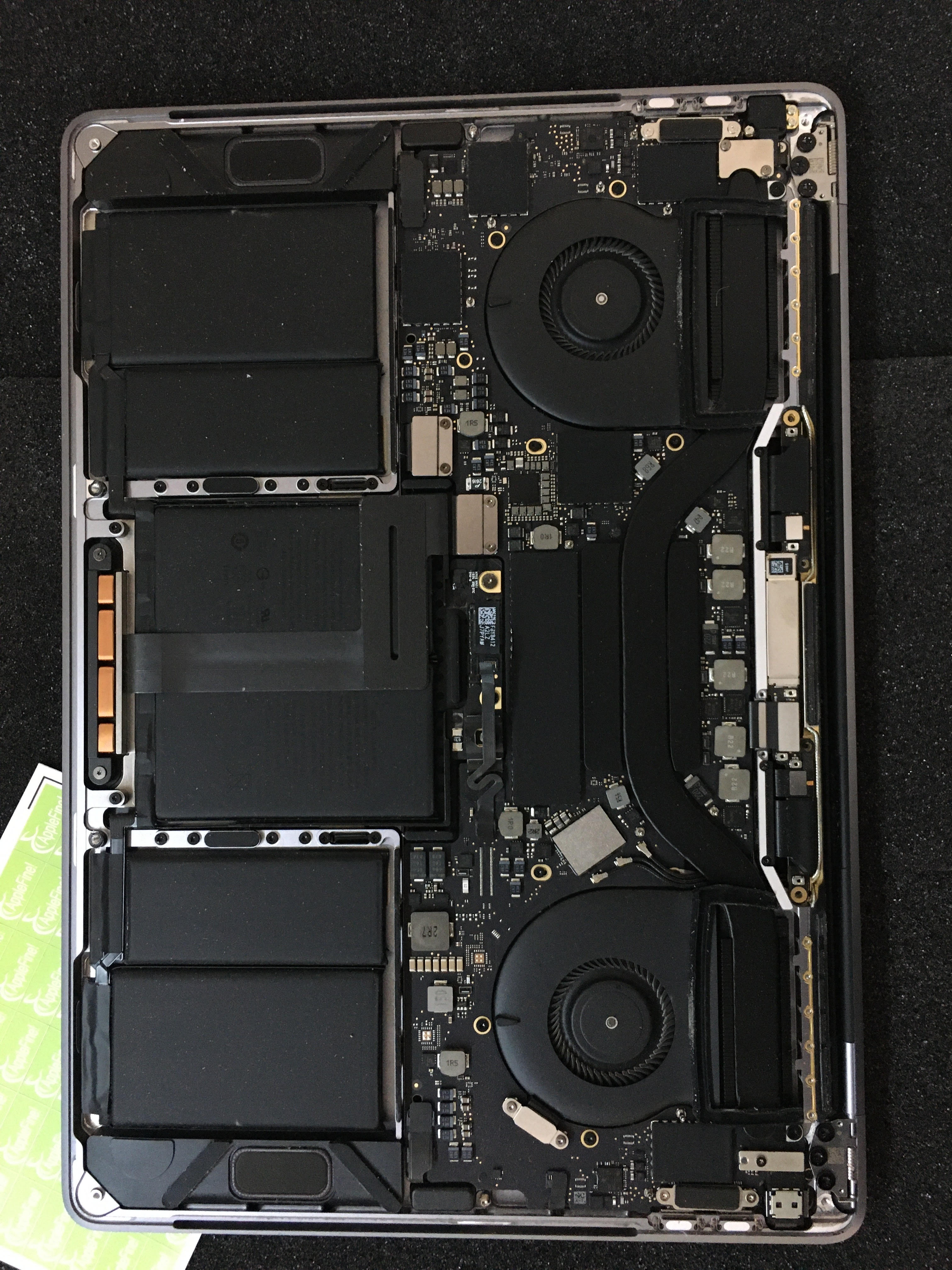 Разборка матрицы MacBook Pro A1989